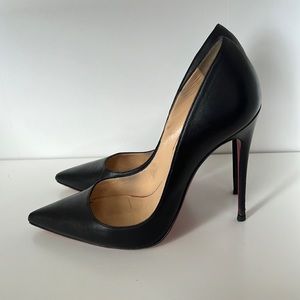 Christian Louboutin So Kate 37.5